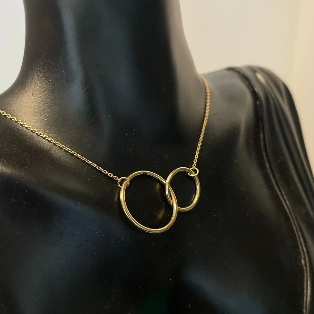 N/A this necklace